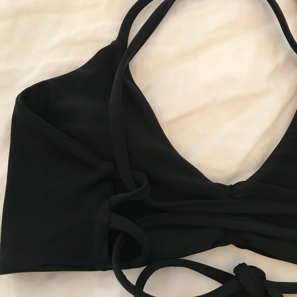 Black bikini top- L Space ? - Picture 4 of 5